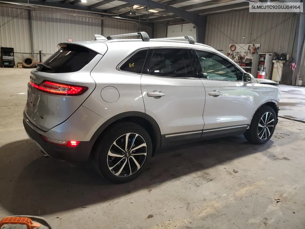 5LMCJ1C92GUJ04964 2016 Lincoln Mkc Premiere