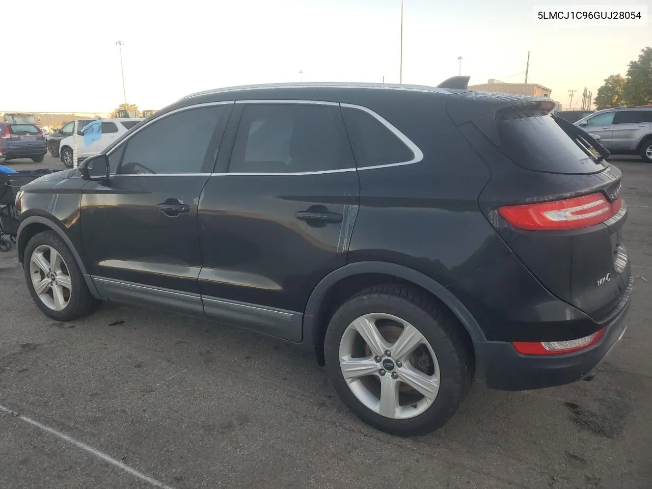 5LMCJ1C96GUJ28054 2016 Lincoln Mkc Premiere