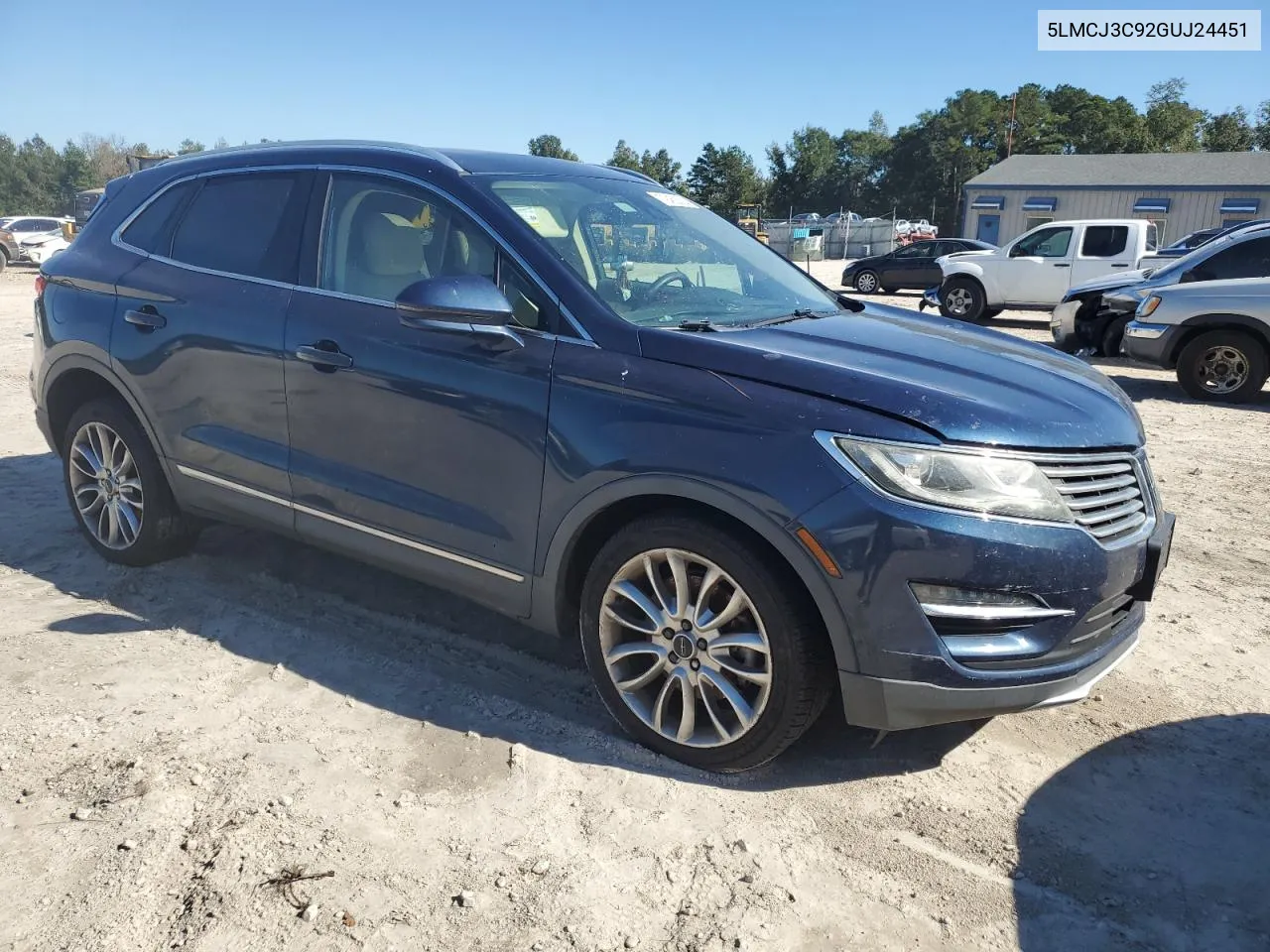 2016 Lincoln Mkc Reserve VIN: 5LMCJ3C92GUJ24451 Lot: 79452524