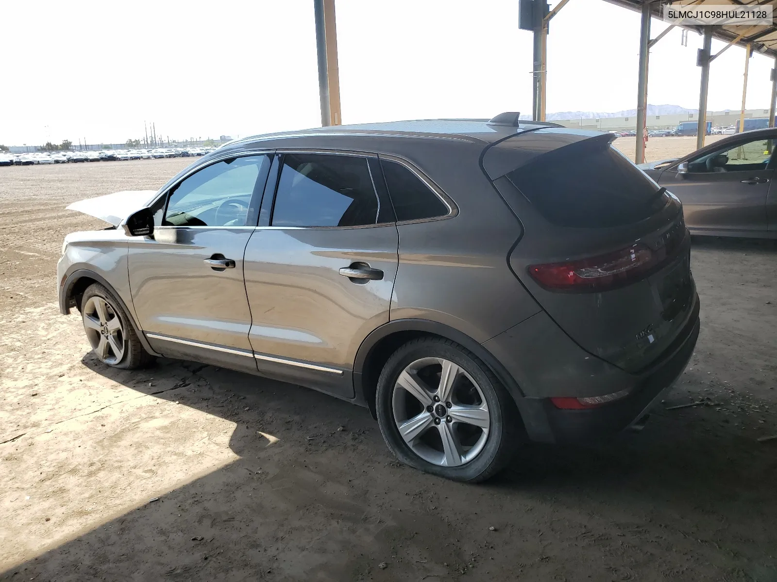 5LMCJ1C98HUL21128 2017 Lincoln Mkc Premiere