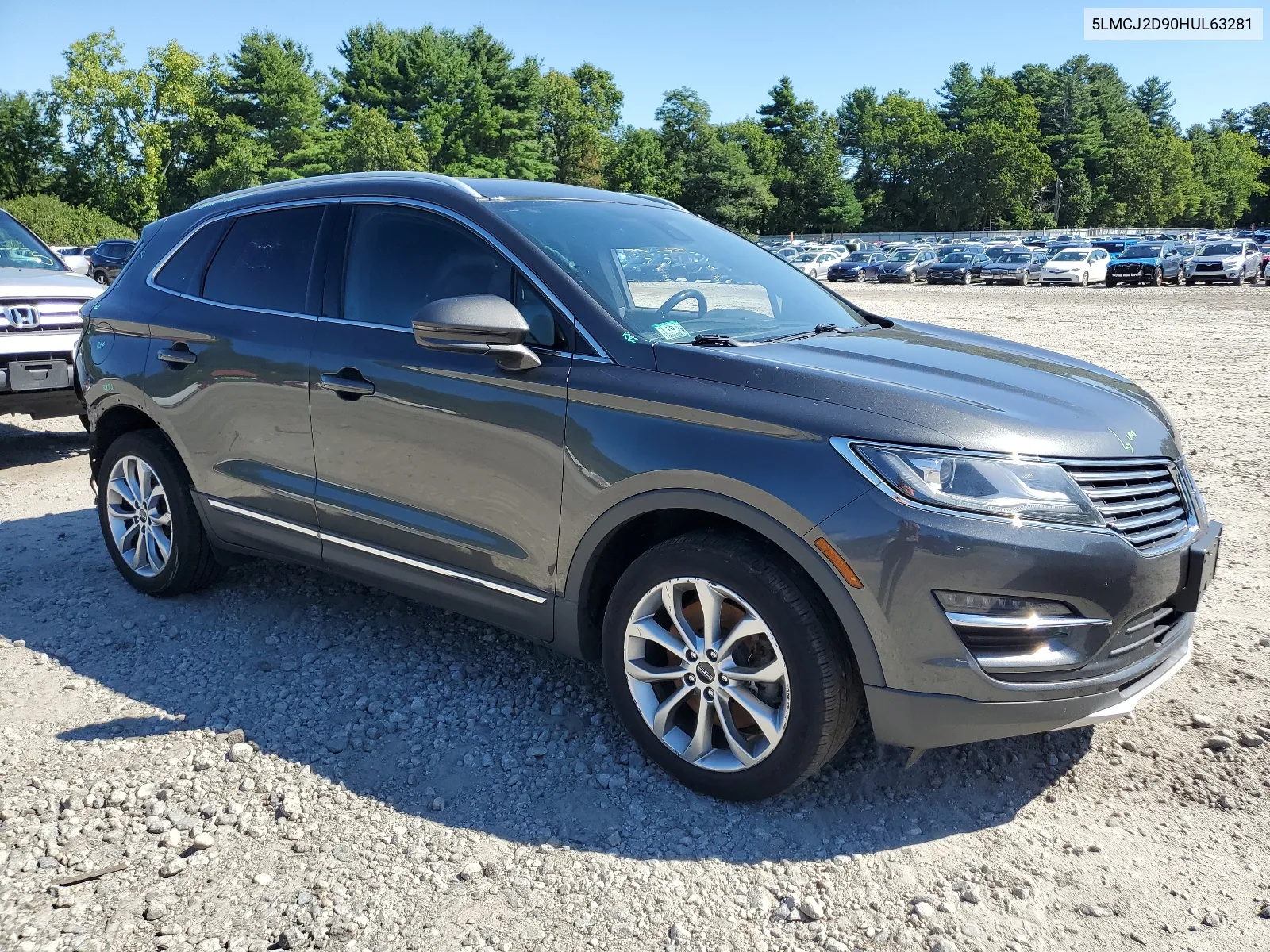 2017 Lincoln Mkc Select VIN: 5LMCJ2D90HUL63281 Lot: 64405864