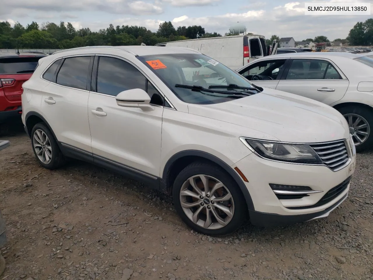 5LMCJ2D95HUL13850 2017 Lincoln Mkc Select