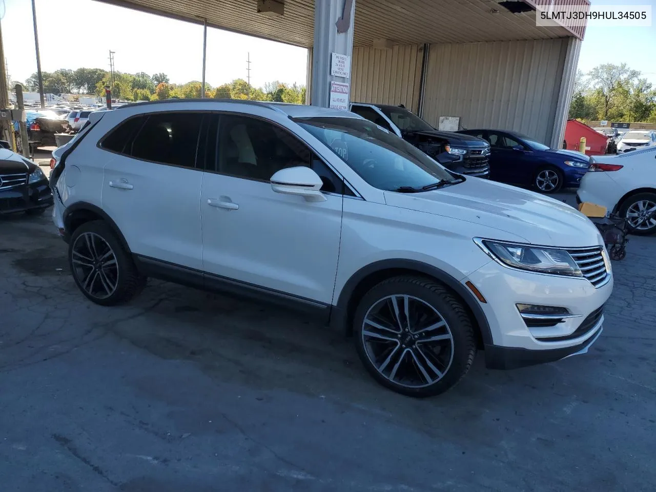 5LMTJ3DH9HUL34505 2017 Lincoln Mkc Reserve