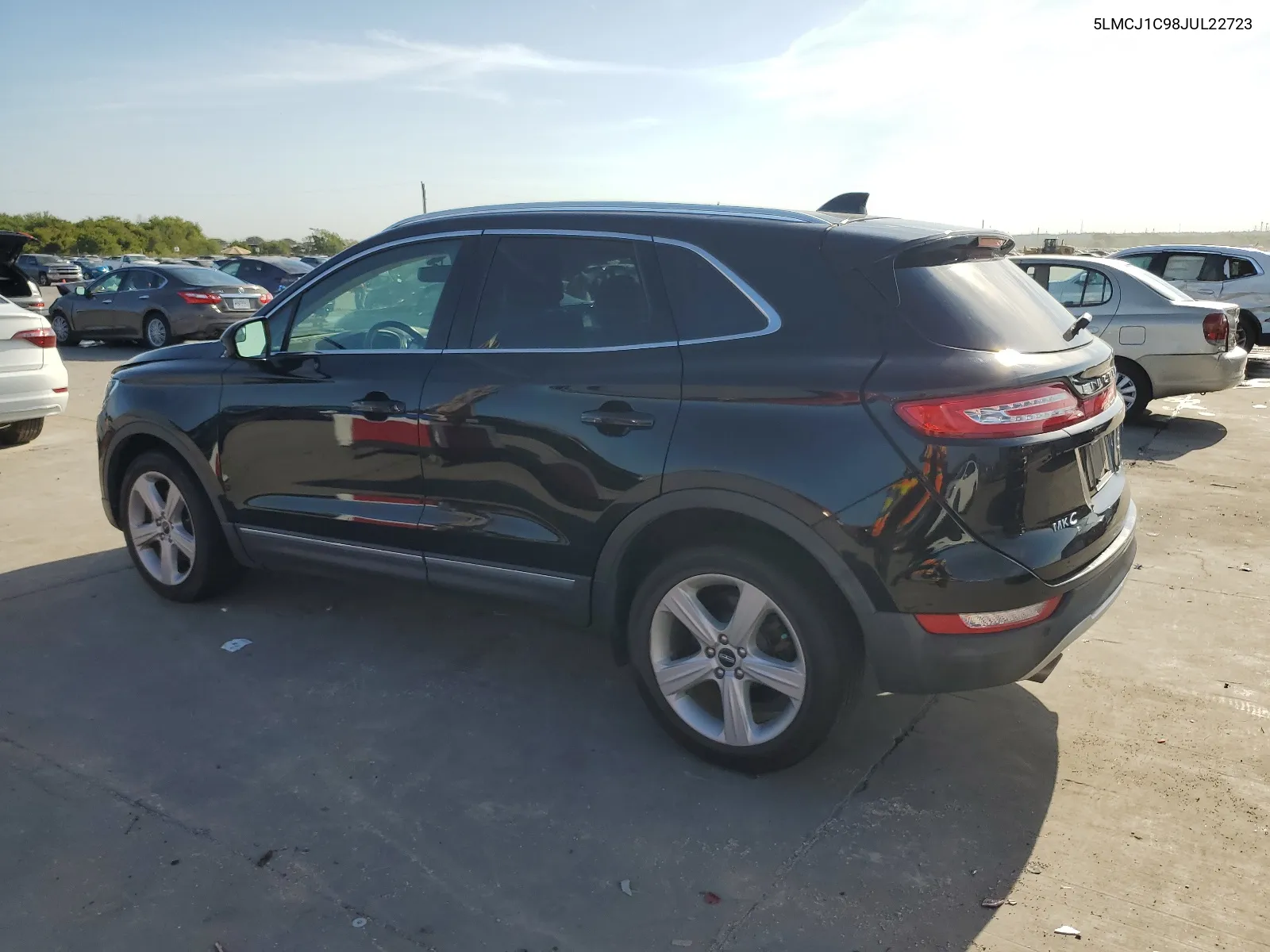 5LMCJ1C98JUL22723 2018 Lincoln Mkc Premiere