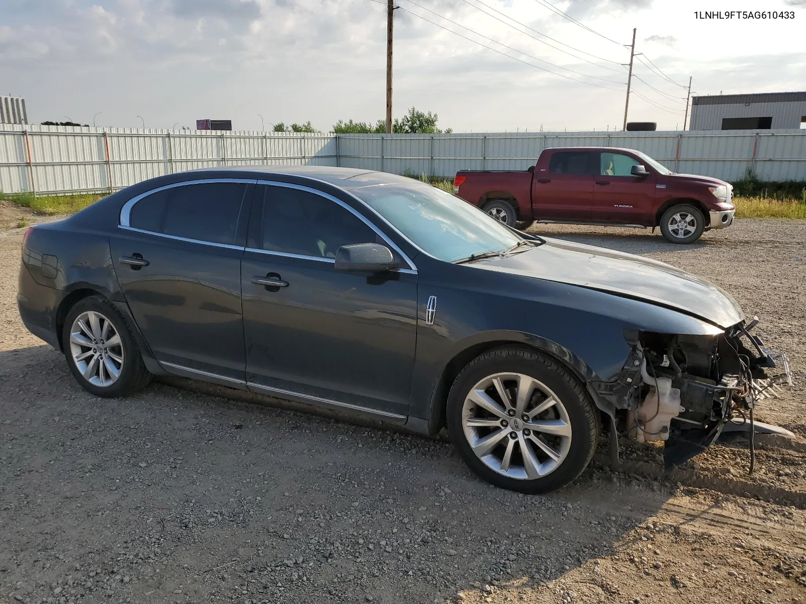 1LNHL9FT5AG610433 2010 Lincoln Mks