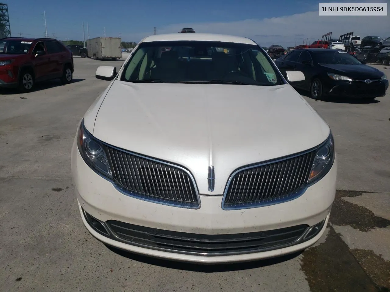 1LNHL9DK5DG615954 2013 Lincoln Mks