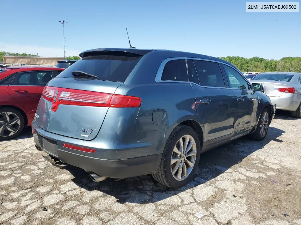 2010 Lincoln Mkt VIN: 2LMHJ5AT0ABJ09502 Lot: 52352444