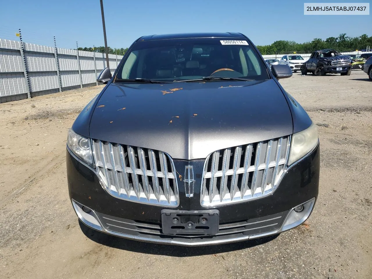 2010 Lincoln Mkt VIN: 2LMHJ5AT5ABJ07437 Lot: 58050114