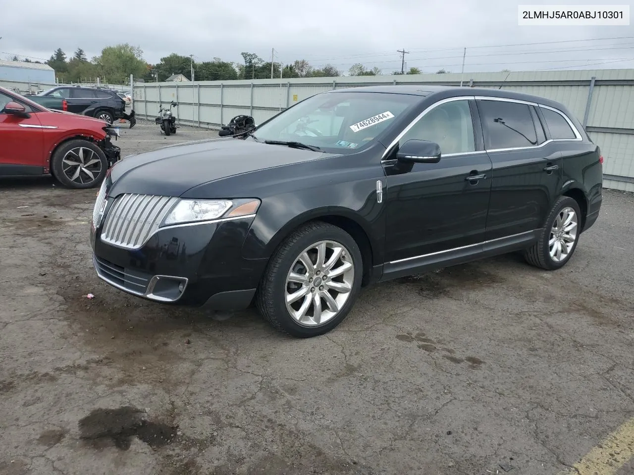 2010 Lincoln Mkt VIN: 2LMHJ5AR0ABJ10301 Lot: 74628944