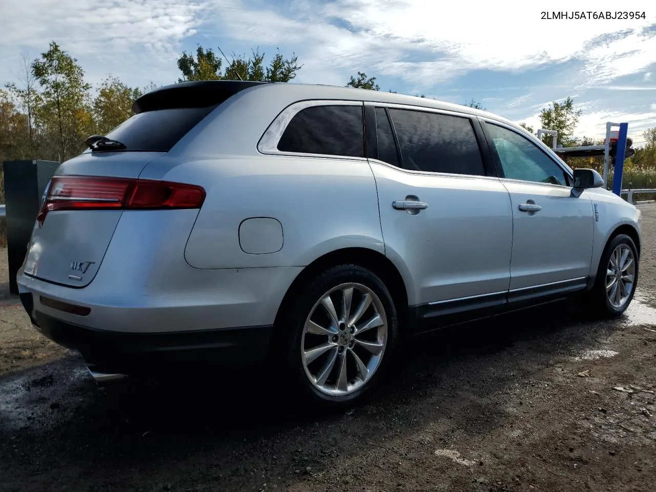 2010 Lincoln Mkt VIN: 2LMHJ5AT6ABJ23954 Lot: 75219544