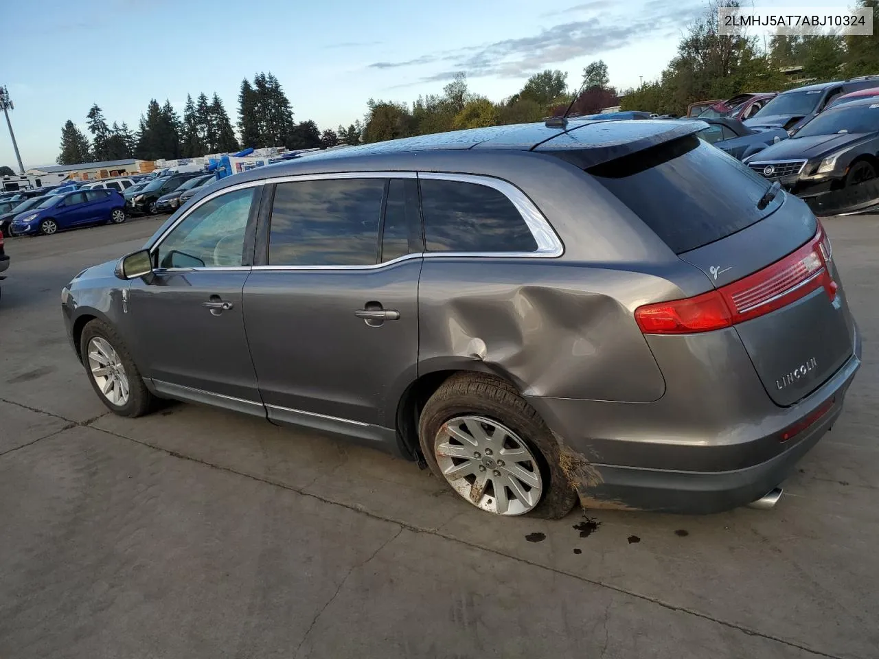 2010 Lincoln Mkt VIN: 2LMHJ5AT7ABJ10324 Lot: 75956094