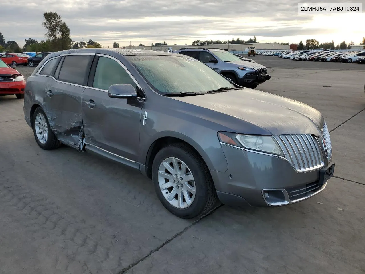 2010 Lincoln Mkt VIN: 2LMHJ5AT7ABJ10324 Lot: 75956094