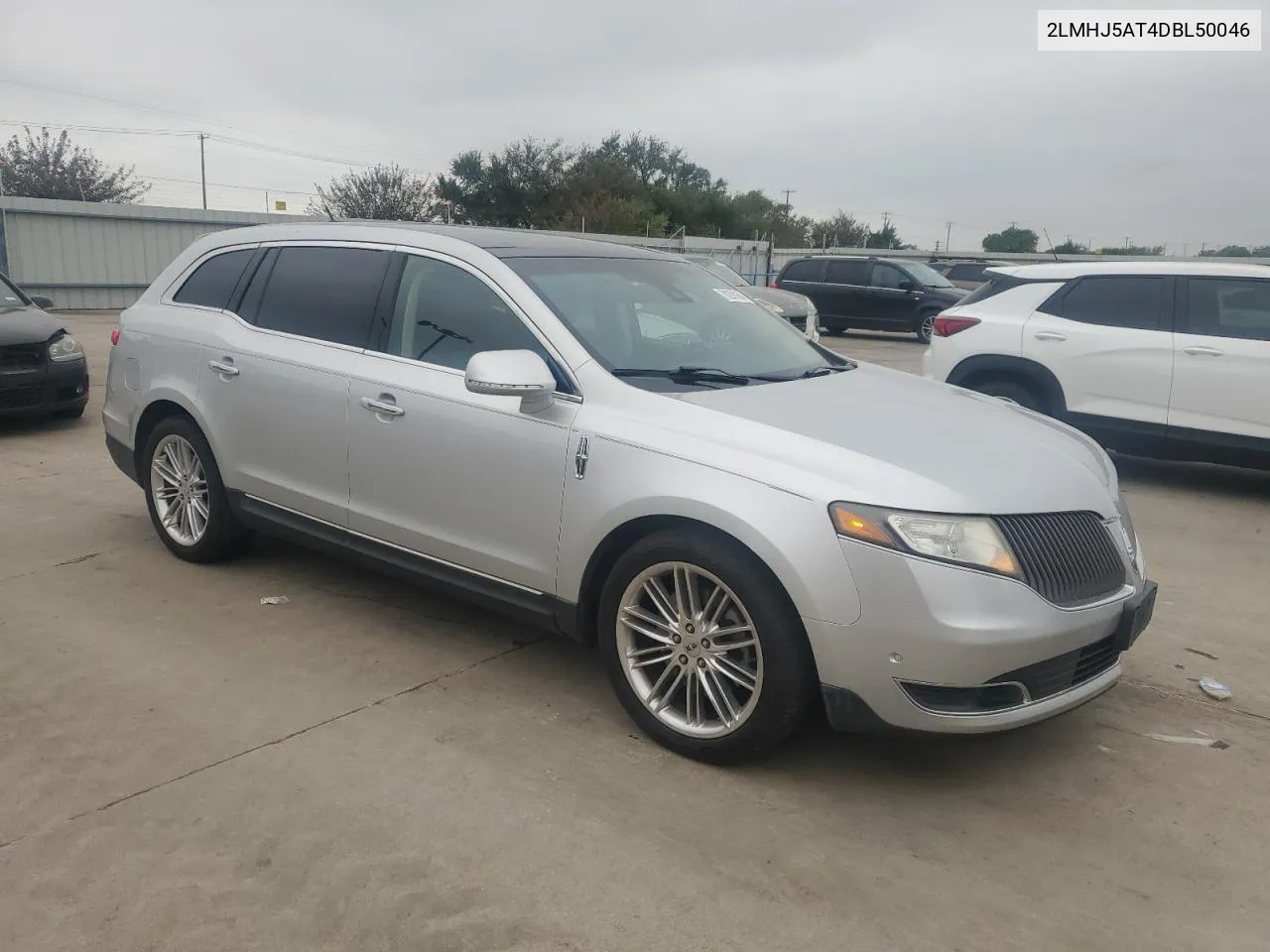 2013 Lincoln Mkt VIN: 2LMHJ5AT4DBL50046 Lot: 70269384