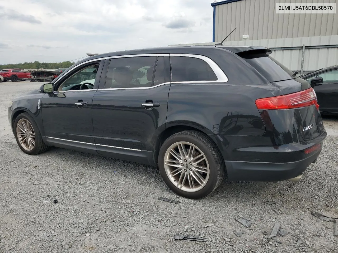 2013 Lincoln Mkt VIN: 2LMHJ5AT6DBL58570 Lot: 74689904