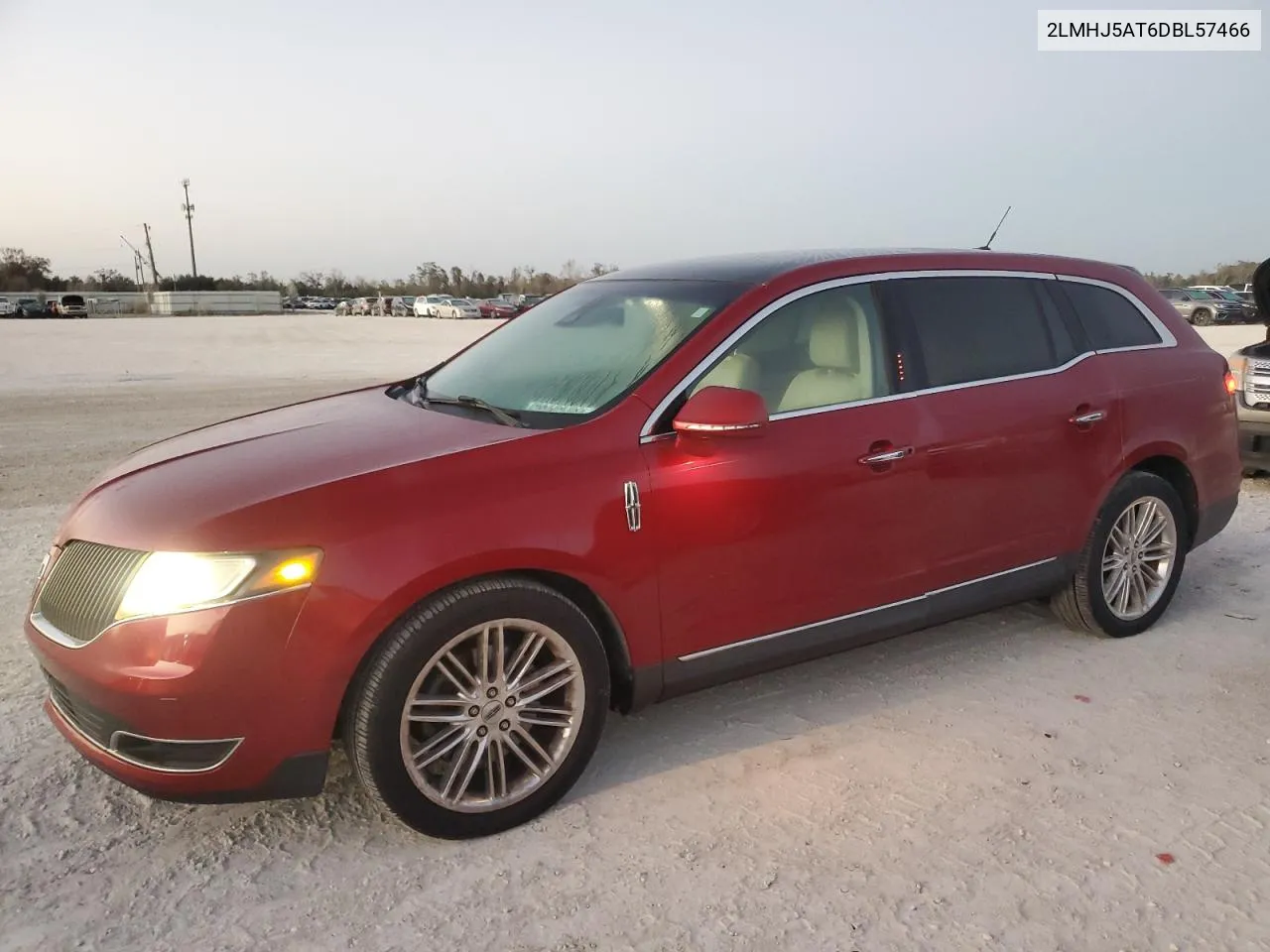 2013 Lincoln Mkt VIN: 2LMHJ5AT6DBL57466 Lot: 77457624