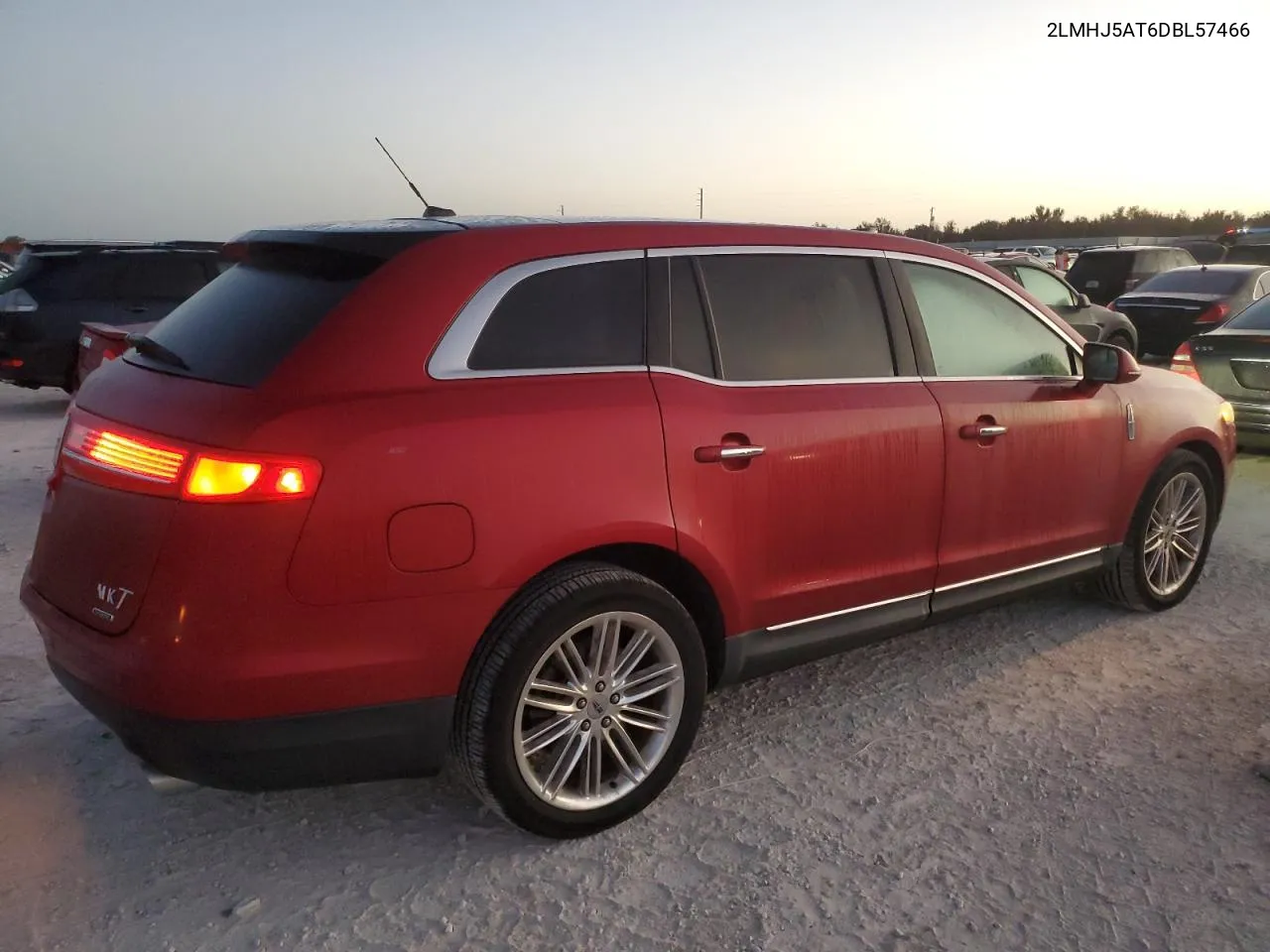 2013 Lincoln Mkt VIN: 2LMHJ5AT6DBL57466 Lot: 77457624