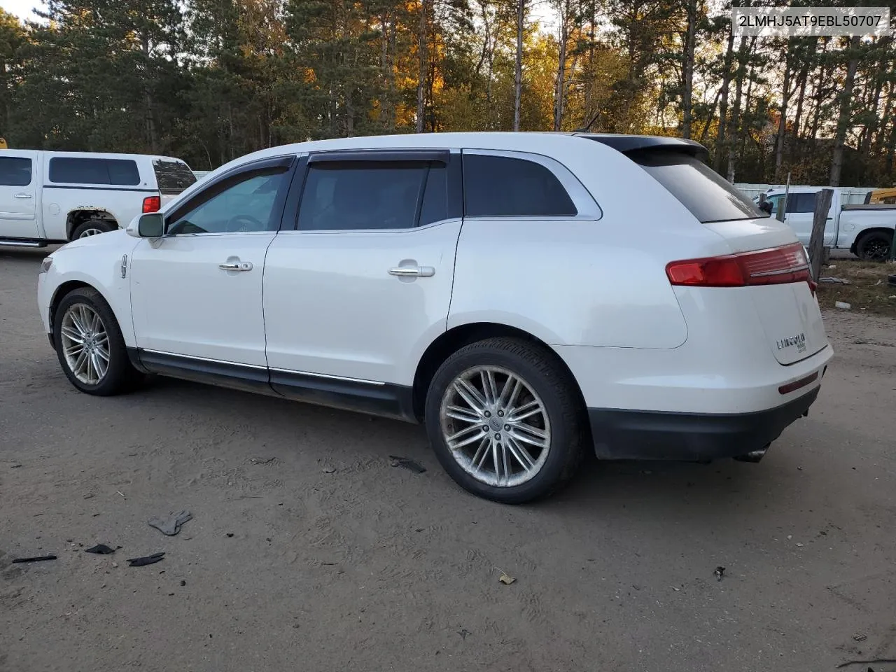 2014 Lincoln Mkt VIN: 2LMHJ5AT9EBL50707 Lot: 76812374