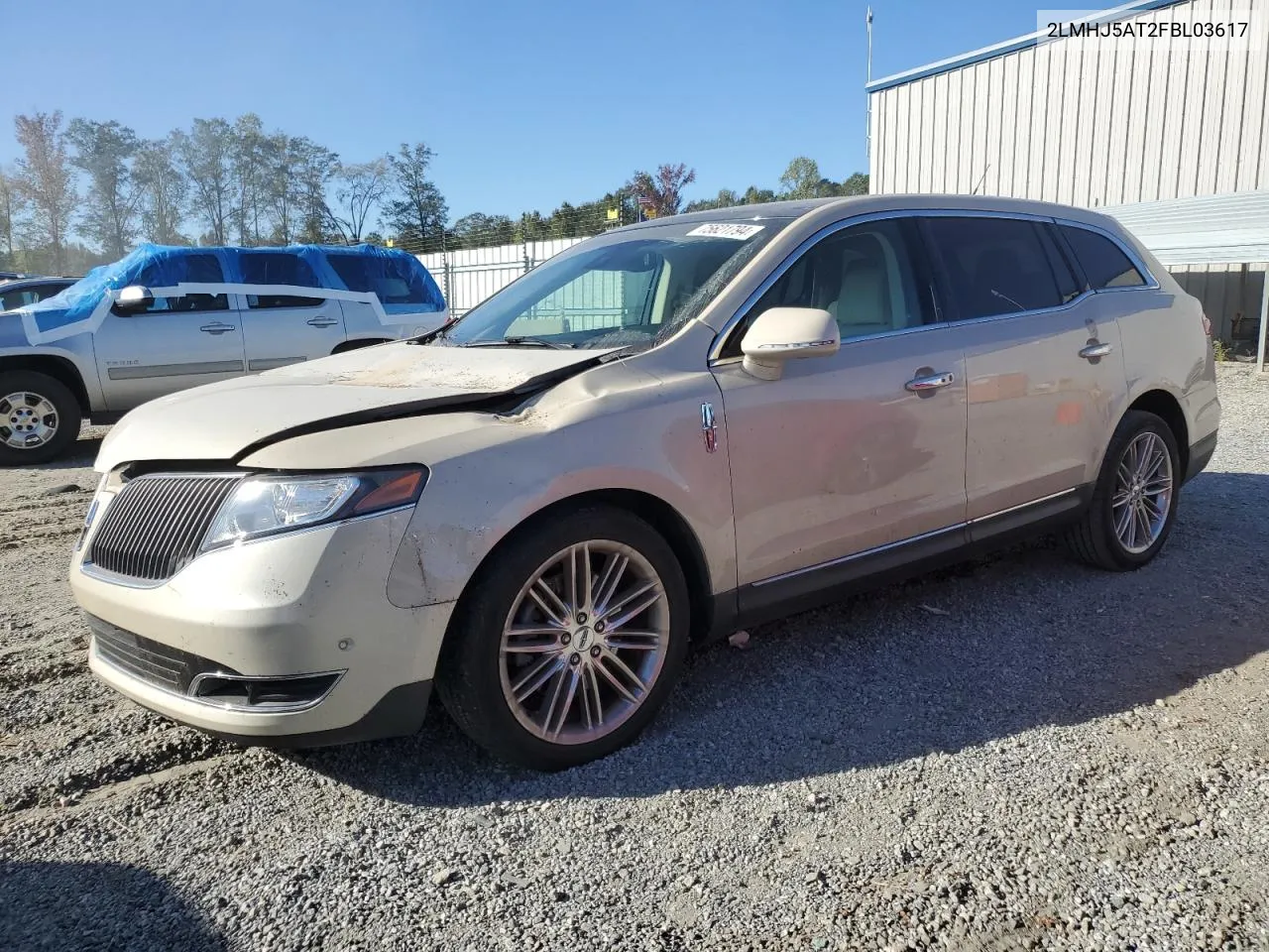 2015 Lincoln Mkt VIN: 2LMHJ5AT2FBL03617 Lot: 75621794