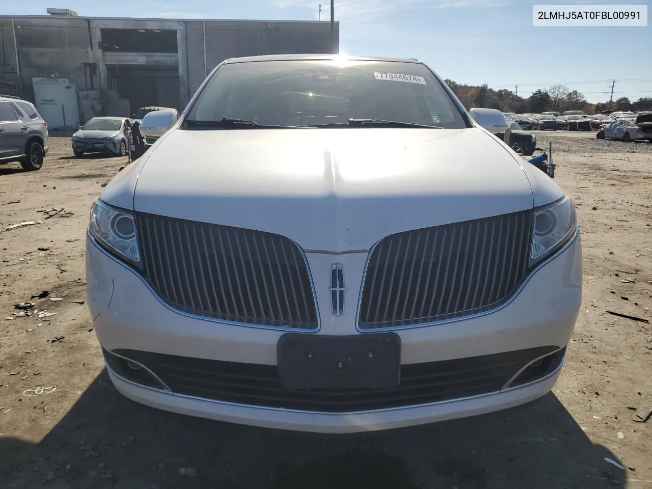 2015 Lincoln Mkt VIN: 2LMHJ5AT0FBL00991 Lot: 77944674