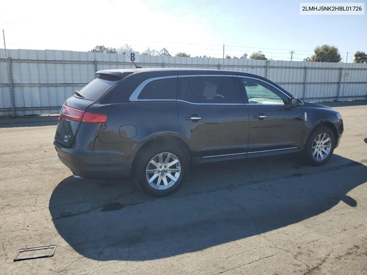 2017 Lincoln Mkt VIN: 2LMHJ5NK2HBL01726 Lot: 74929934