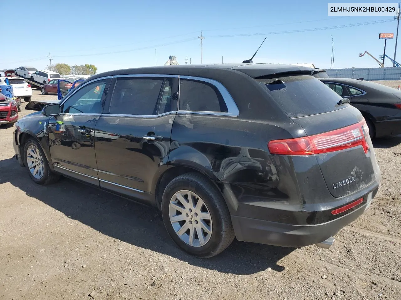 2017 Lincoln Mkt VIN: 2LMHJ5NK2HBL00429 Lot: 75708294