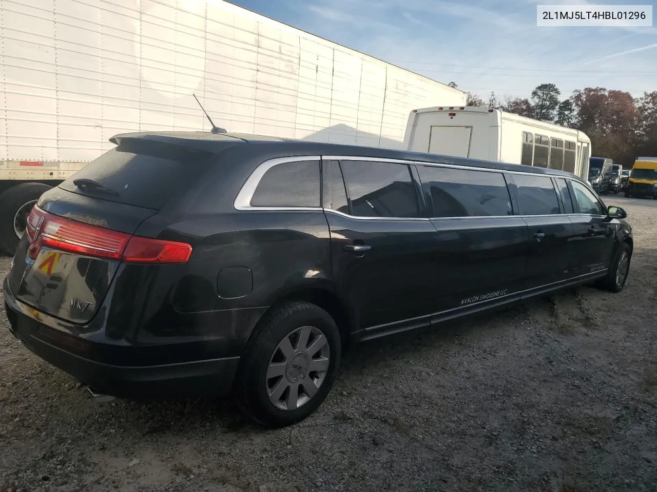 2017 Lincoln Mkt VIN: 2L1MJ5LT4HBL01296 Lot: 77434384