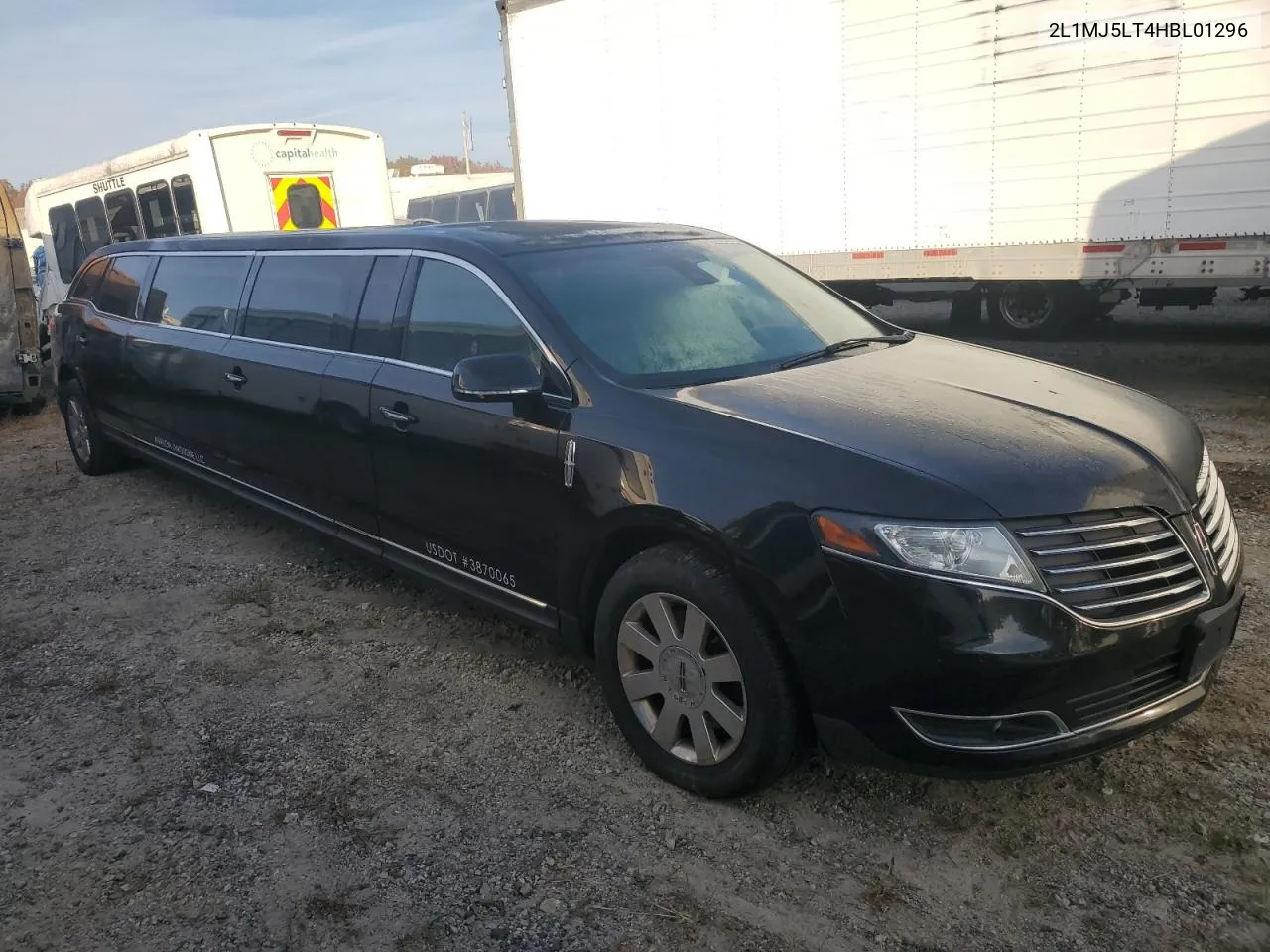 2017 Lincoln Mkt VIN: 2L1MJ5LT4HBL01296 Lot: 77434384