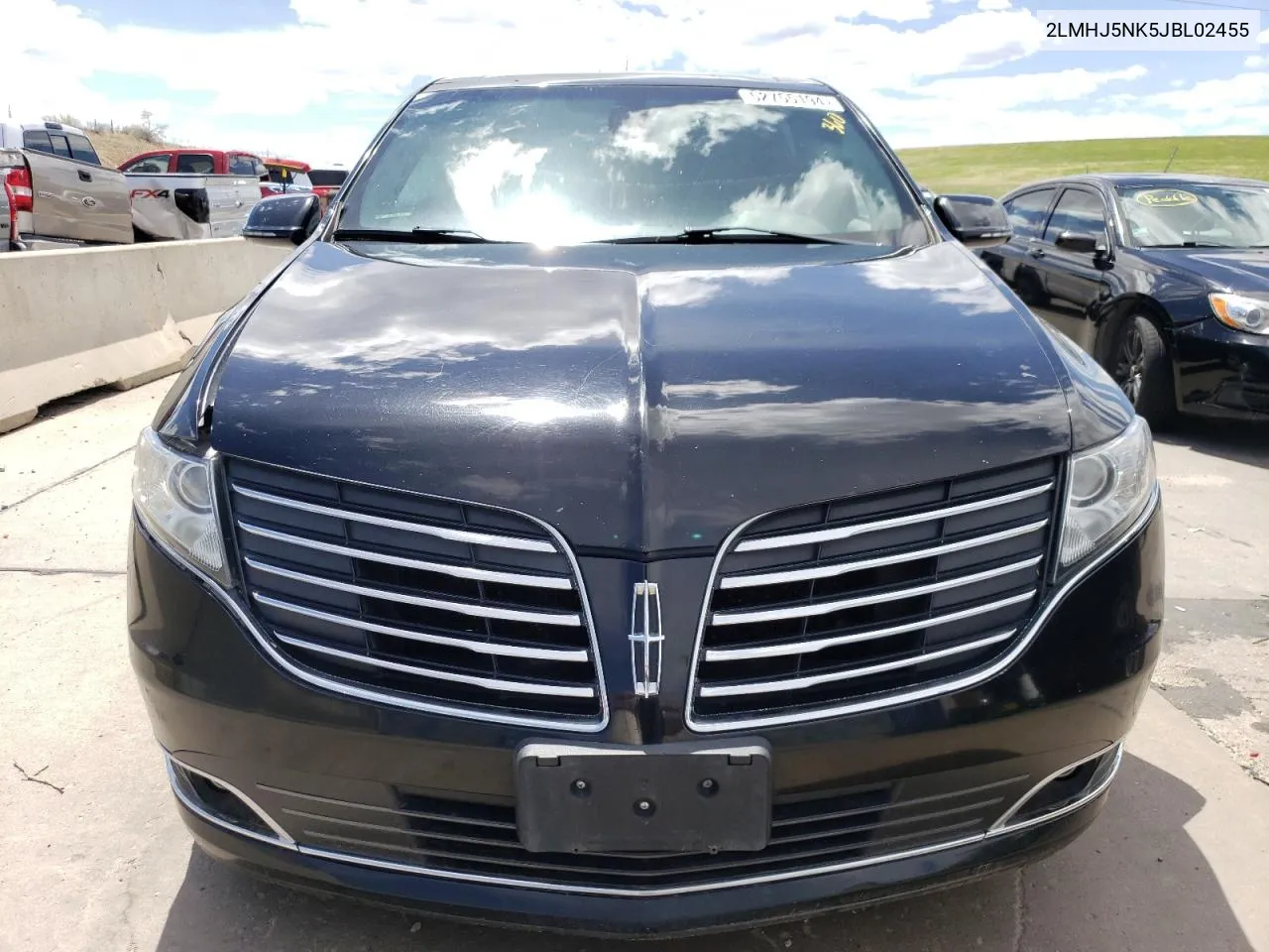 2LMHJ5NK5JBL02455 2018 Lincoln Mkt