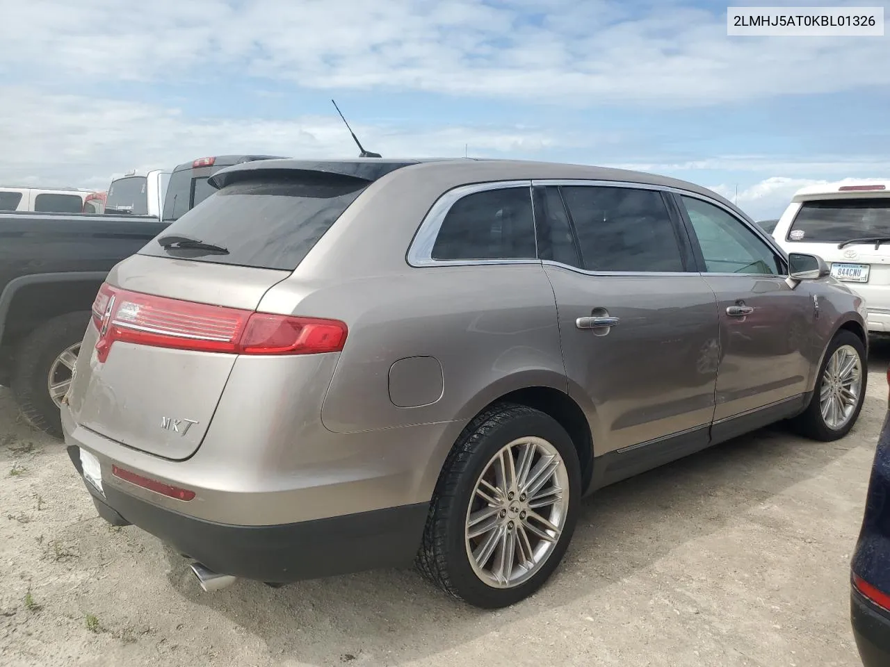 2019 Lincoln Mkt VIN: 2LMHJ5AT0KBL01326 Lot: 75088304