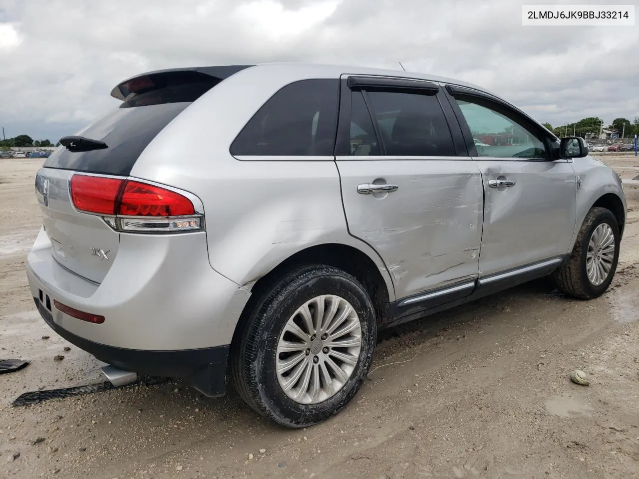 2LMDJ6JK9BBJ33214 2011 Lincoln Mkx