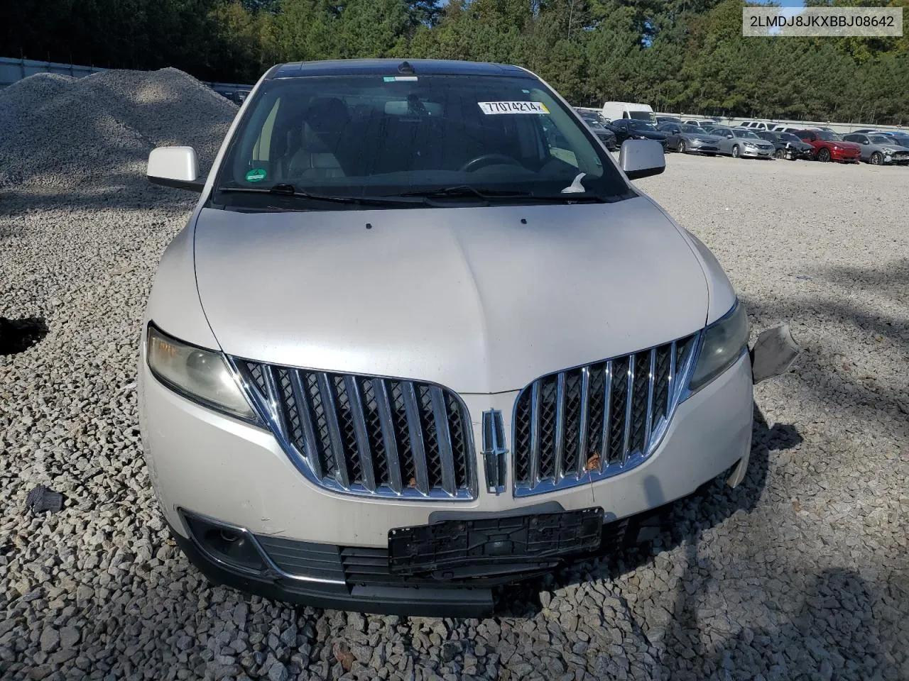 2011 Lincoln Mkx VIN: 2LMDJ8JKXBBJ08642 Lot: 77074214