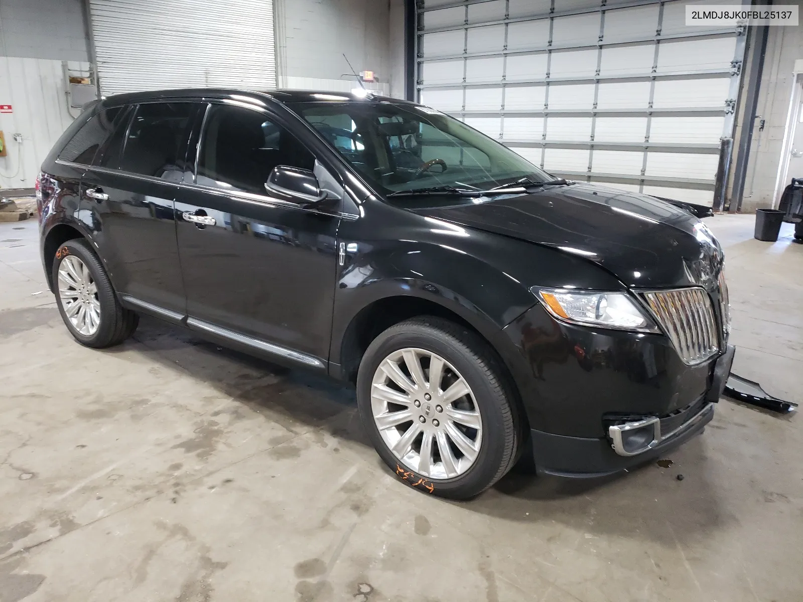 2LMDJ8JK0FBL25137 2015 Lincoln Mkx