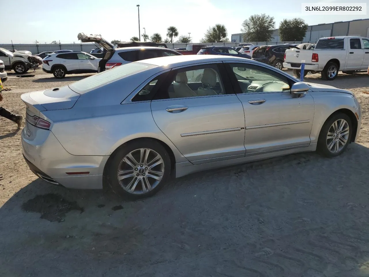 2014 Lincoln Mkz VIN: 3LN6L2G99ER802292 Lot: 77135634