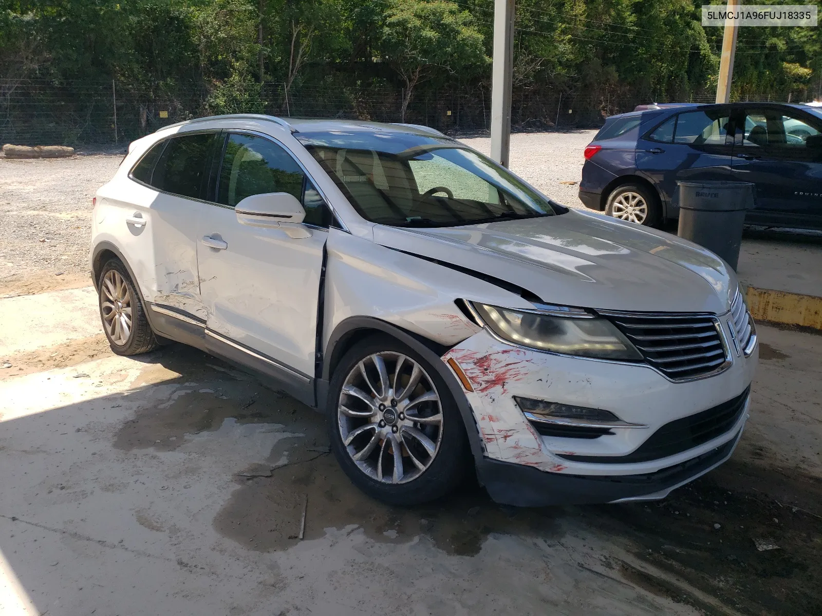 5LMCJ1A96FUJ18335 2015 Lincoln Mkc