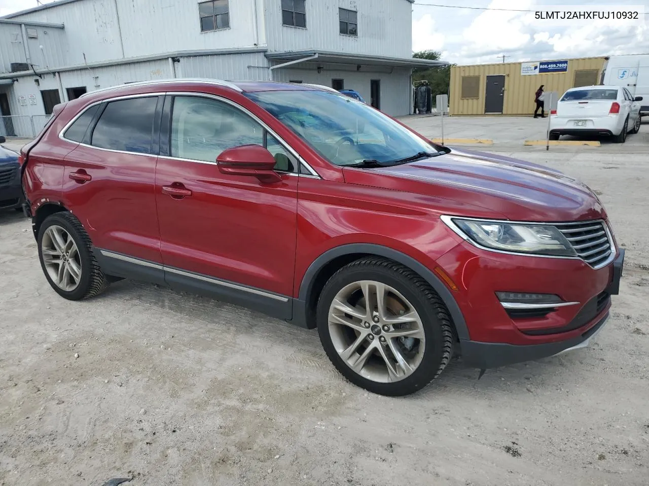 5LMTJ2AHXFUJ10932 2015 Lincoln Mkc