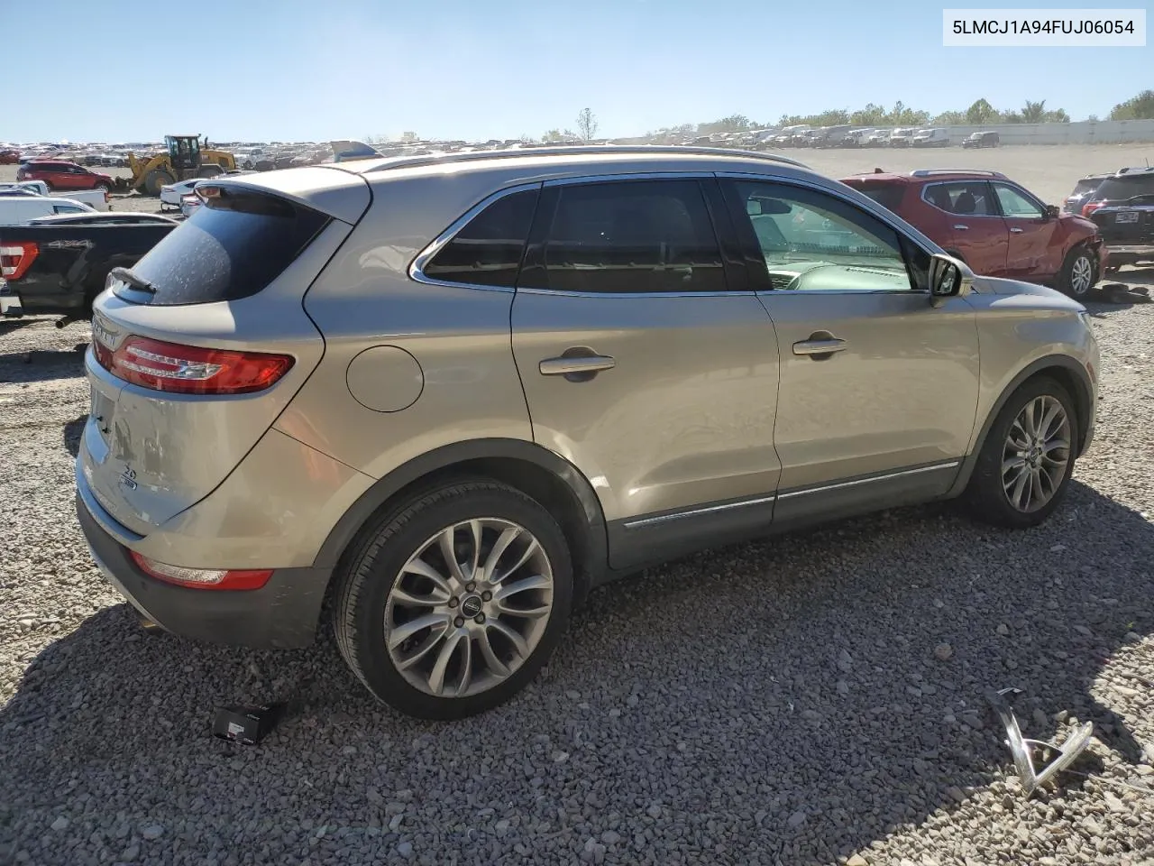 5LMCJ1A94FUJ06054 2015 Lincoln Mkc