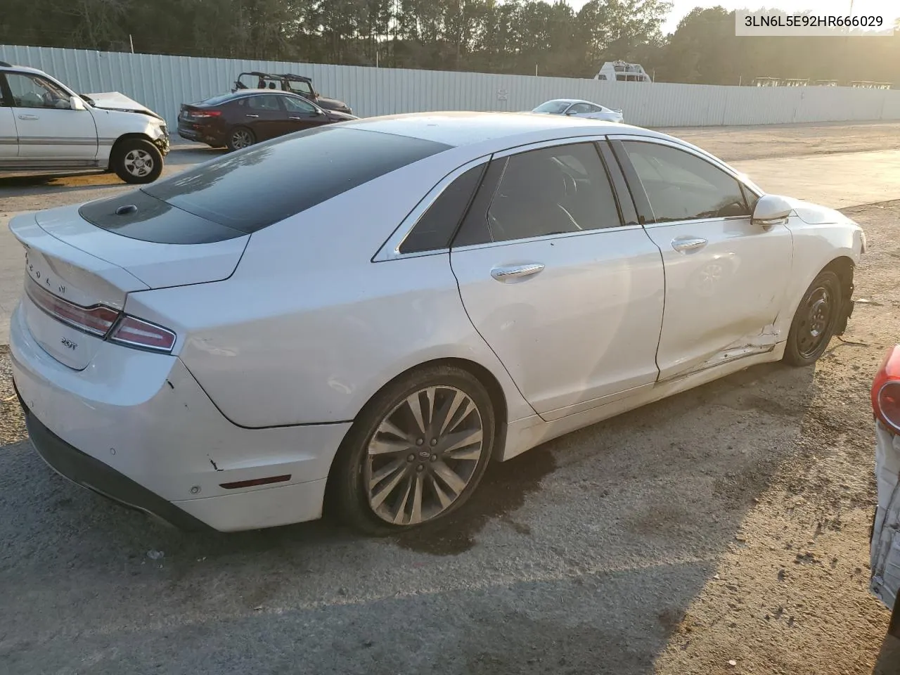 3LN6L5E92HR666029 2017 Lincoln Mkz Reserve