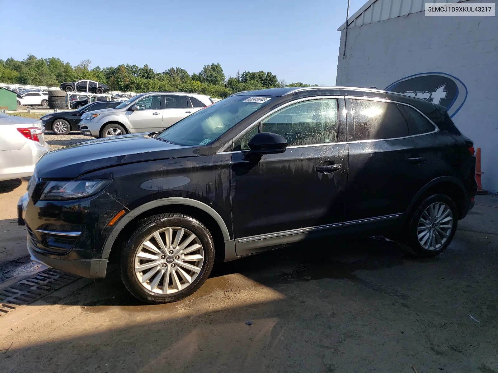 5LMCJ1D9XKUL43217 2019 Lincoln Mkc