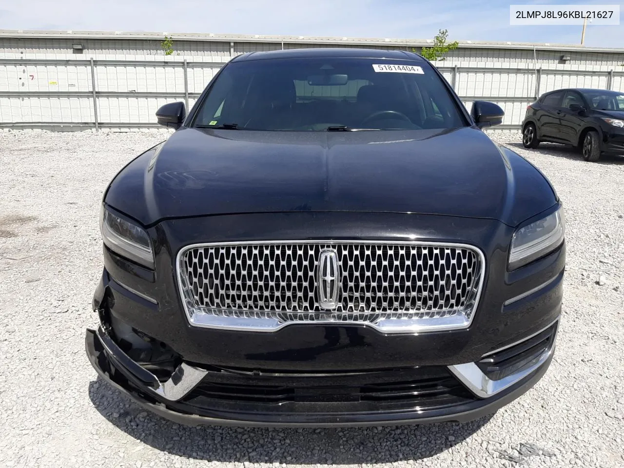 2LMPJ8L96KBL21627 2019 Lincoln Nautilus Reserve