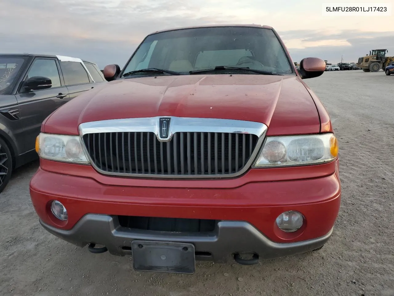 2001 Lincoln Navigator VIN: 5LMFU28R01LJ17423 Lot: 75308344