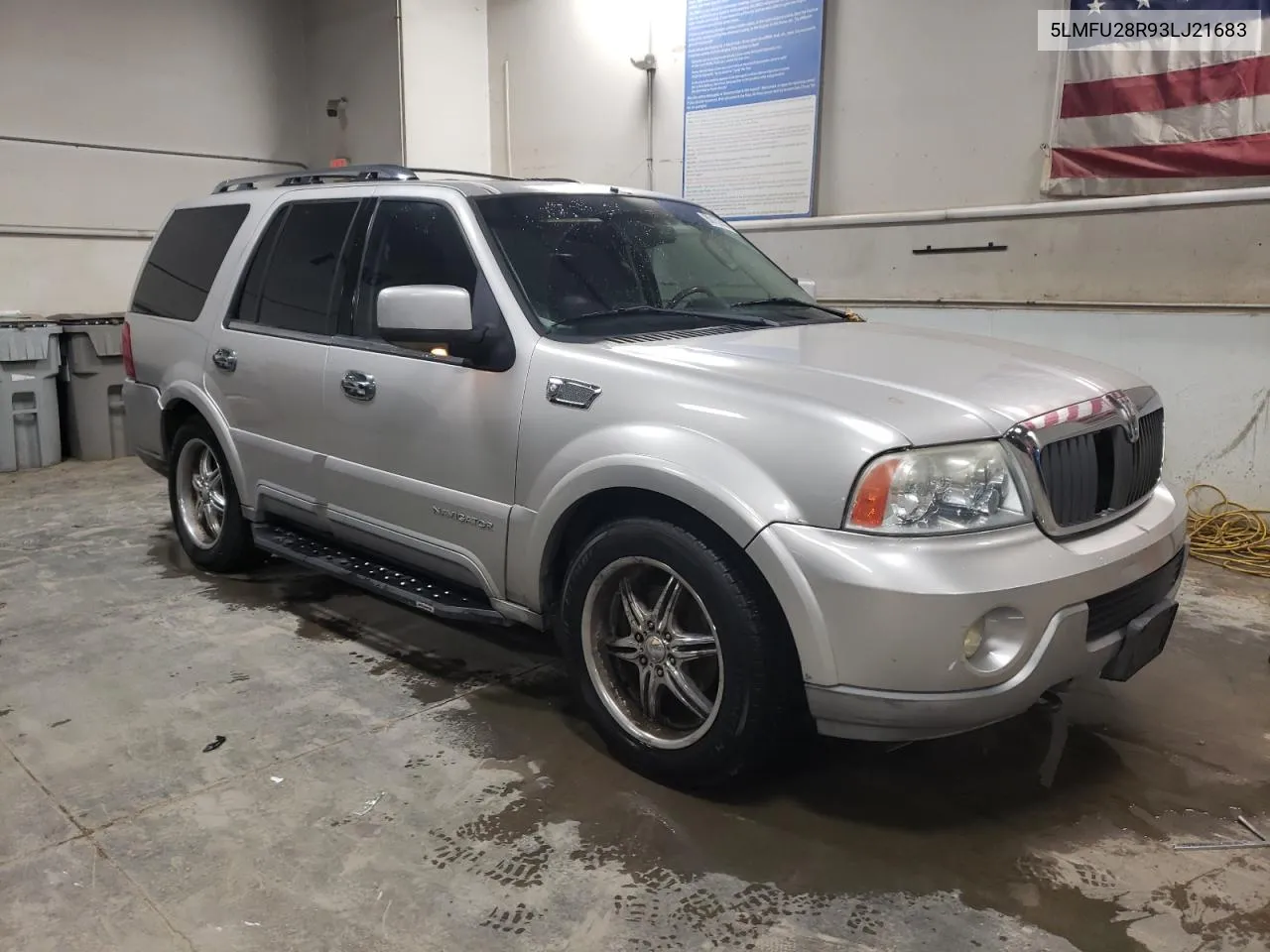 2003 Lincoln Navigator VIN: 5LMFU28R93LJ21683 Lot: 80152034