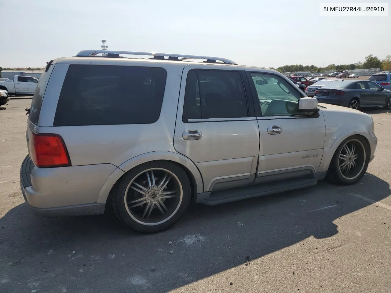 2004 Lincoln Navigator VIN: 5LMFU27R44LJ26910 Lot: 71465544