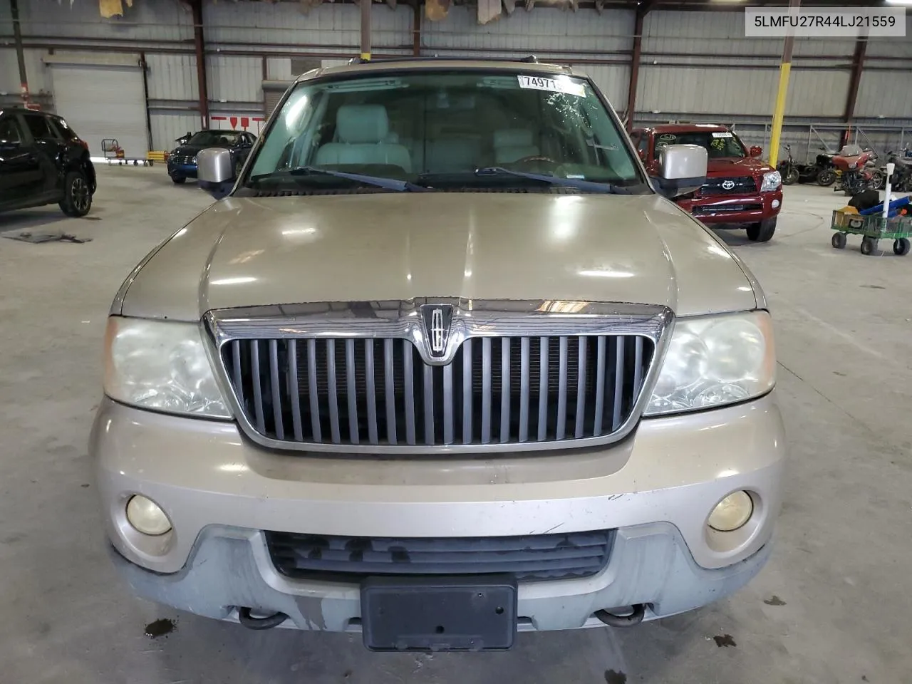 5LMFU27R44LJ21559 2004 Lincoln Navigator