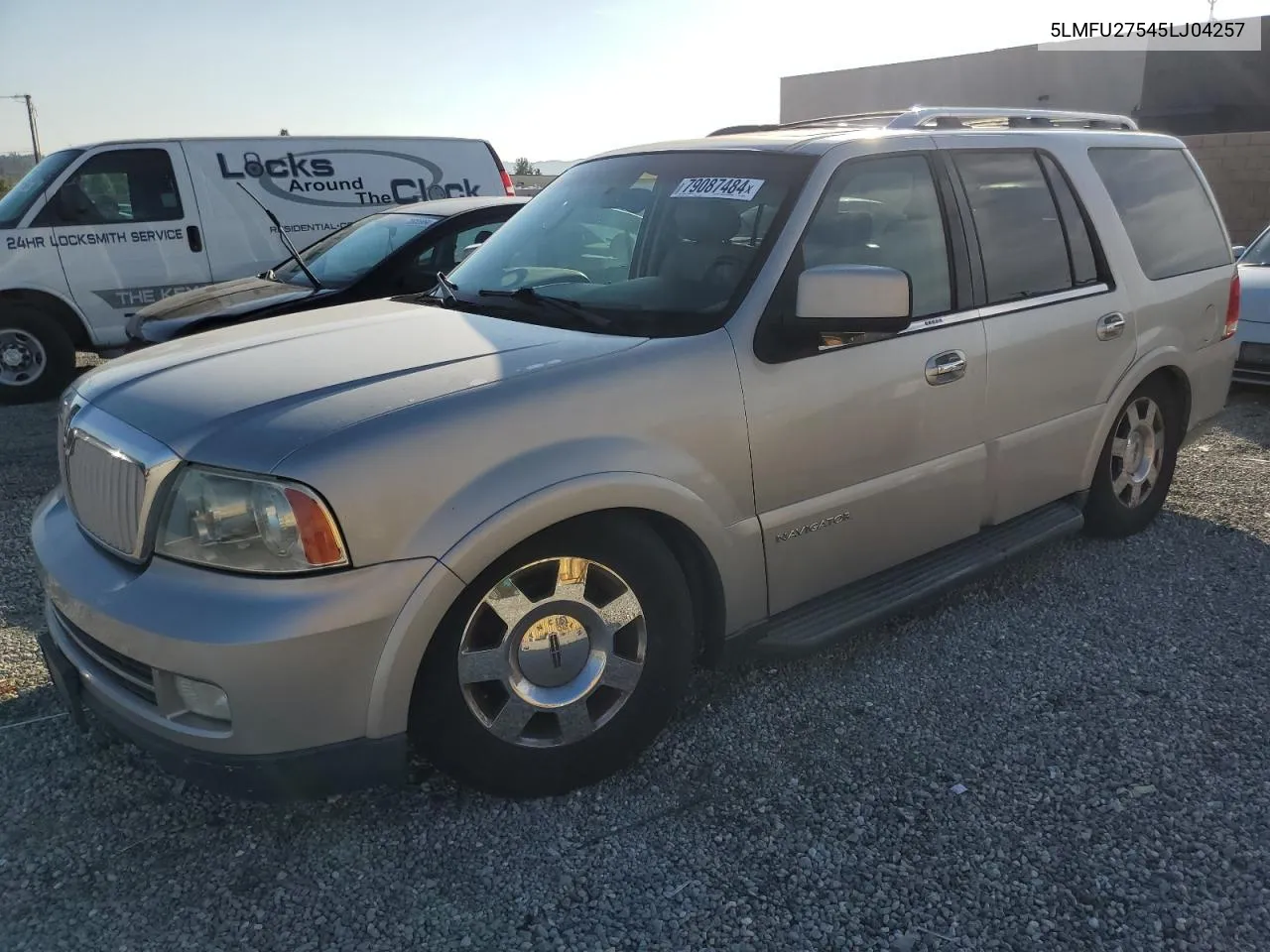 2005 Lincoln Navigator VIN: 5LMFU27545LJ04257 Lot: 79087484