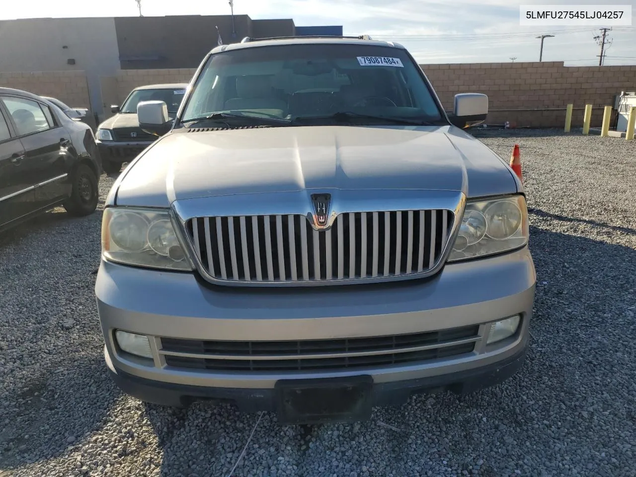 2005 Lincoln Navigator VIN: 5LMFU27545LJ04257 Lot: 79087484