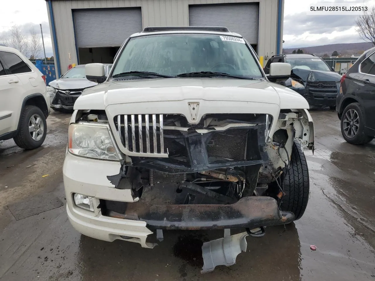 2005 Lincoln Navigator VIN: 5LMFU28515LJ20513 Lot: 79506244