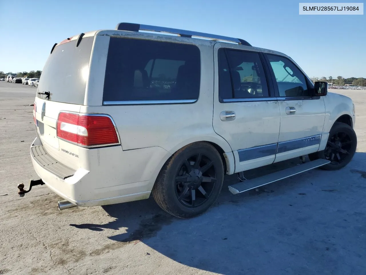 2007 Lincoln Navigator VIN: 5LMFU28567LJ19084 Lot: 76504524