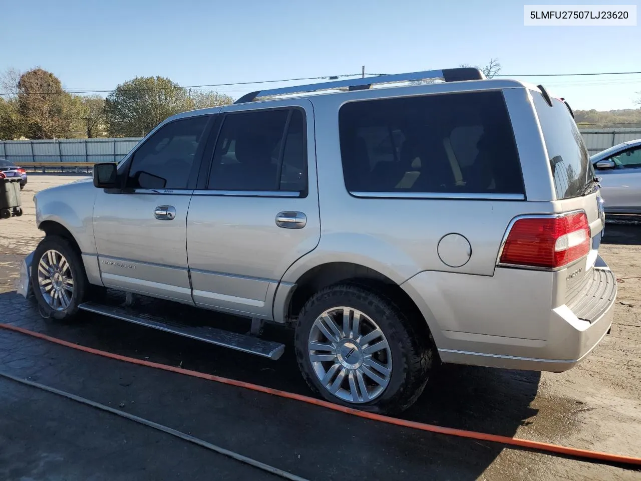 2007 Lincoln Navigator VIN: 5LMFU27507LJ23620 Lot: 76998234