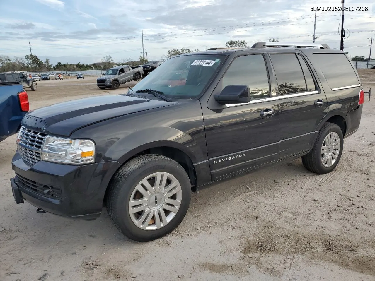 2012 Lincoln Navigator VIN: 5LMJJ2J52CEL07208 Lot: 75808064