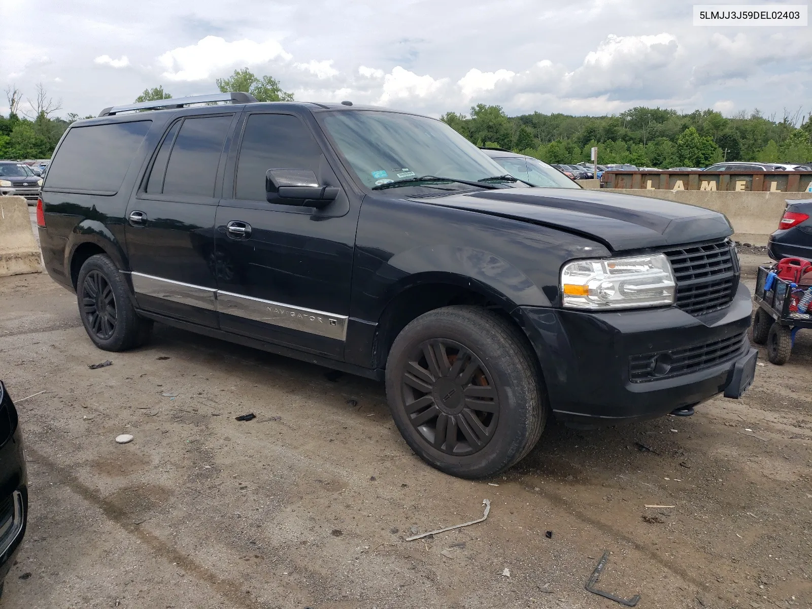 5LMJJ3J59DEL02403 2013 Lincoln Navigator L